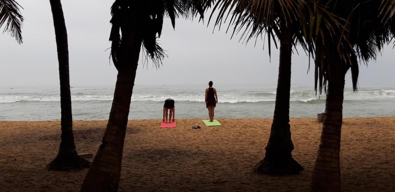Afiki Otel Elmina Dış mekan fotoğraf