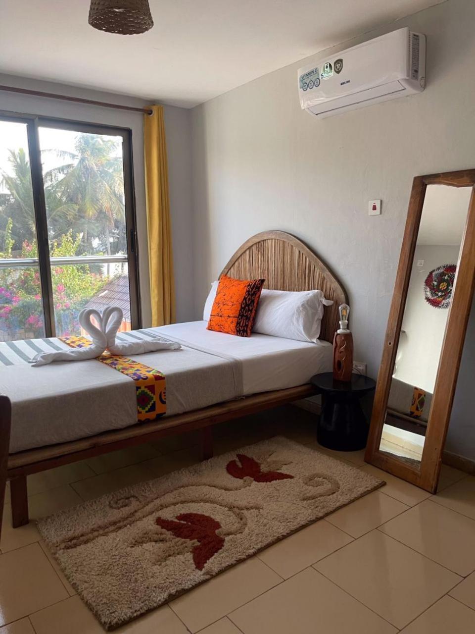 Afiki Otel Elmina Dış mekan fotoğraf