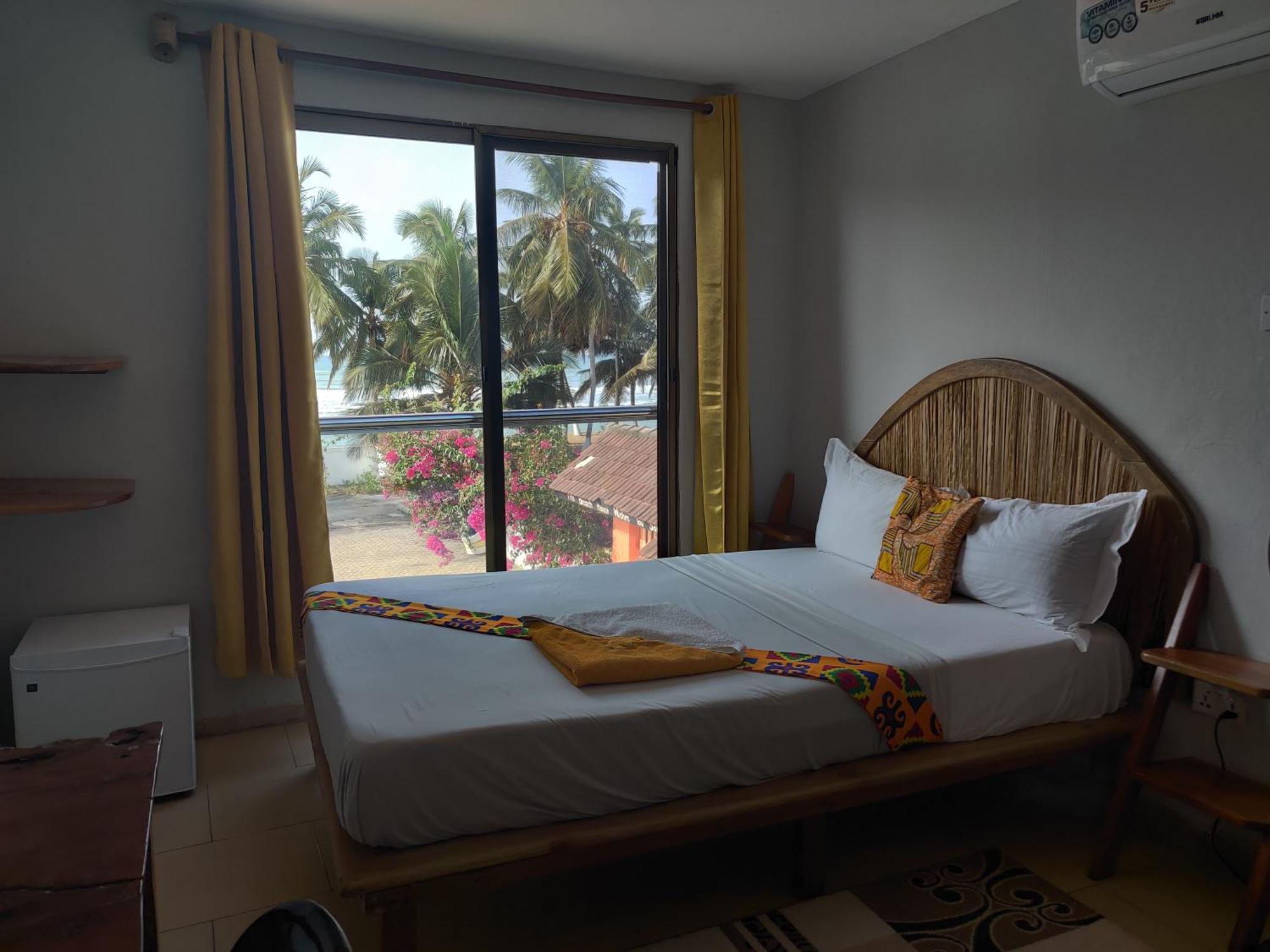 Afiki Otel Elmina Dış mekan fotoğraf