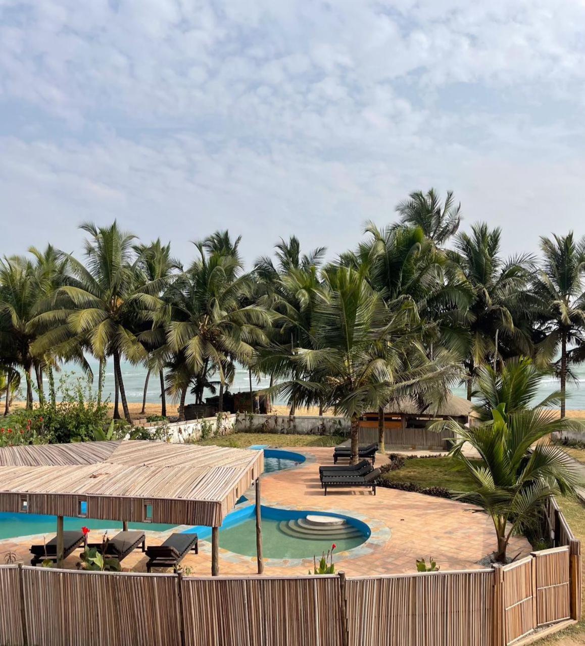 Afiki Otel Elmina Dış mekan fotoğraf
